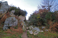 Petit passage rocheux sur la crete Est du Mandale