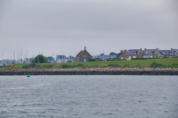 La chapelle  l_entre du Port du Crouesty