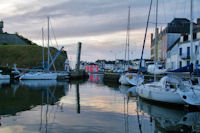 Le port du Palais au petit matin