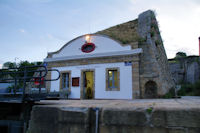 La maison des Eclusiers au port du Palais