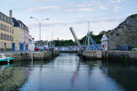 Le pont et l'ecluse du Palais