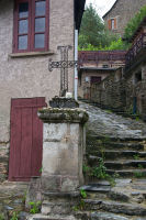 Devant le pont sur le Dourdou