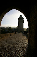 L'enchainement des arches du Pont Valentr  Cahors