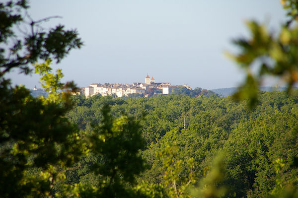 Lauzerte en vue depuis Cambourette