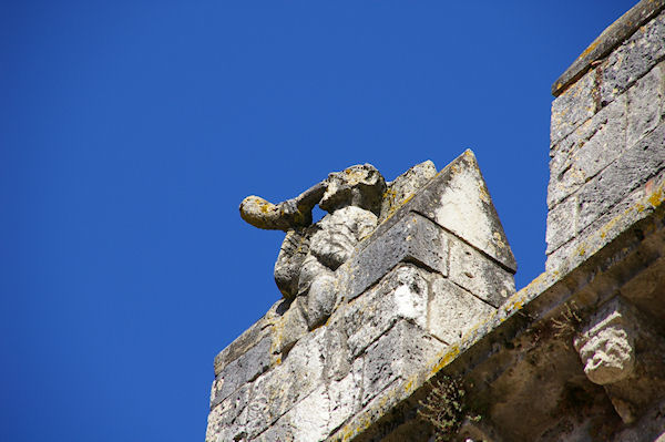 Dtail des fortifications de l'Abbatiale St Pierre de Moissac