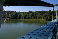 Le pont sur la Garonne entre Espalais et Auvillar