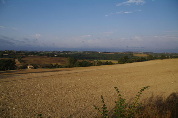 La campagne sur le GR65, en bas, Mourelot