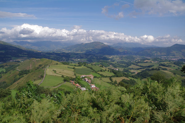 La valle de la Nive au dessus de Hunto