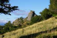 Les ruines du chateau de Belvezet