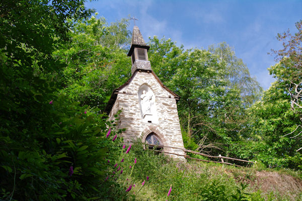 La chapelle Ste Foy vers les Fourques