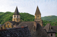 Les clochers de l'Abbatiale Ste Foy de Conques