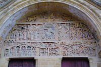 Le typan de l_Abbatiale Ste Foy de Conques