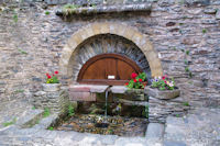 La fontaine du Plo a Conques