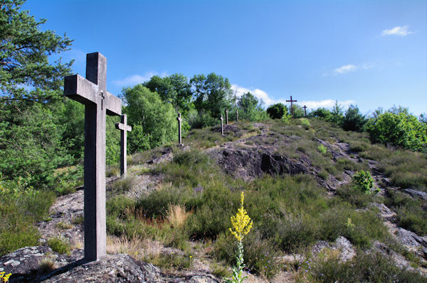 Le chemin de croix d_Aubin