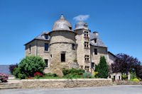 La mairie de Valzergues