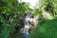 Petite cascade vers Cambon