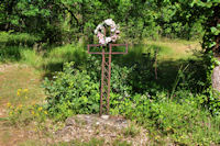 Une croix au Puech Dubert