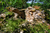 Des ruines vers Pareyrets