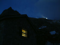 Lever de lune sur la crete du Pic de la Rencluse