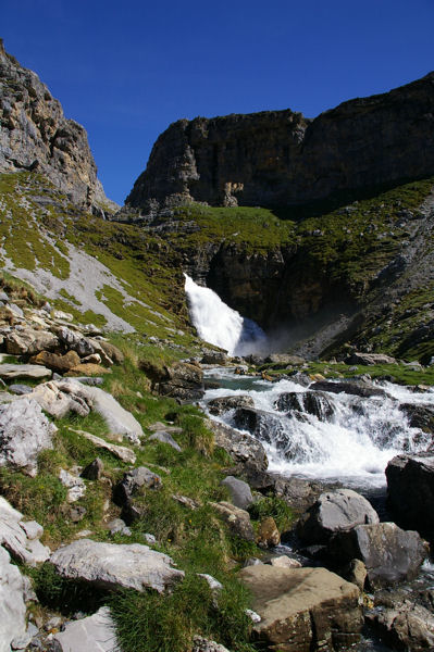 La cascade de la Cola de Caballo