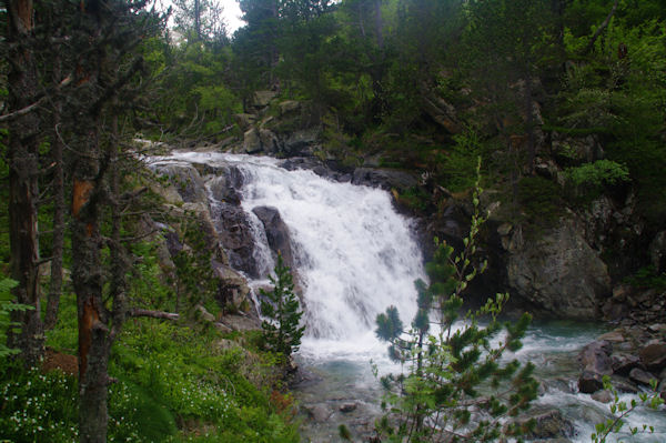 La cascade de Presentet