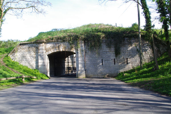 La porte du Fort d_Ecouen