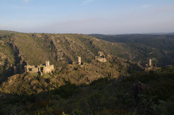 Quertinheux, Surdespine, la Tour Regine et Cabaret depuis le Mont Clergue