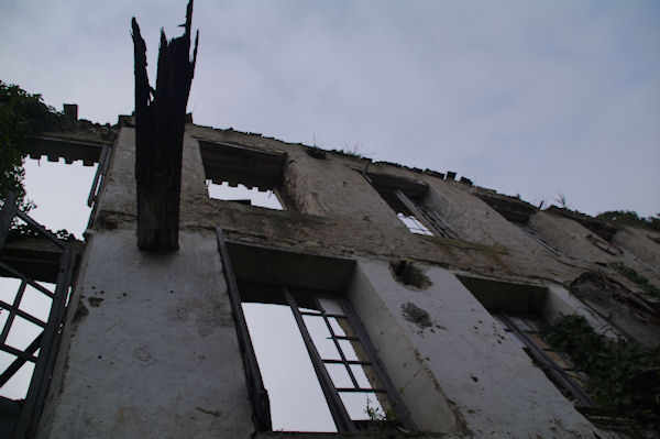 Les anciennes usines Nizet en ruine