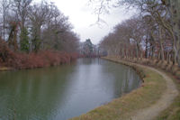 Le Canal du Midi vers La Barrel