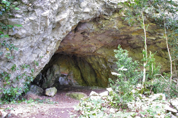 La grotte de Picaussel
