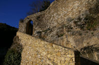 La porte Sud de Minerve donnant sur la Cesse