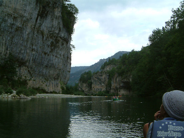 Les Gorges du Tarn vers Les Dtroits