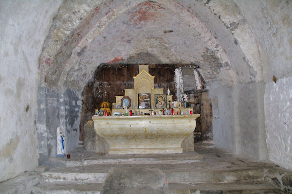 L_autel de la chapelle de Sant Marti d_Envalls