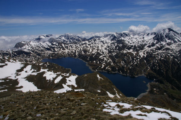 L Estany de Lanos depuis l antcme du Puig de Coma d Or