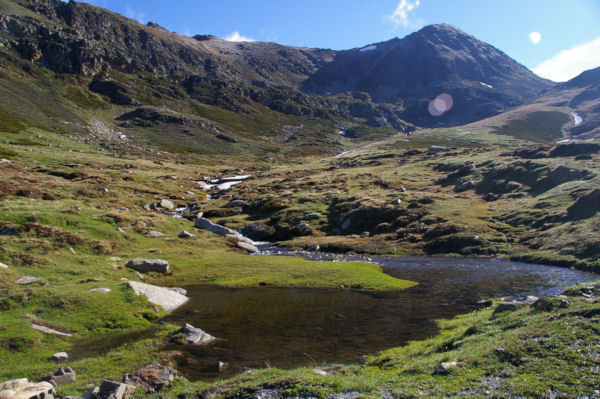 Le Rec d en Gacia, au fond, la Tossa Rodona