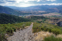 La descente raide du Montcalt