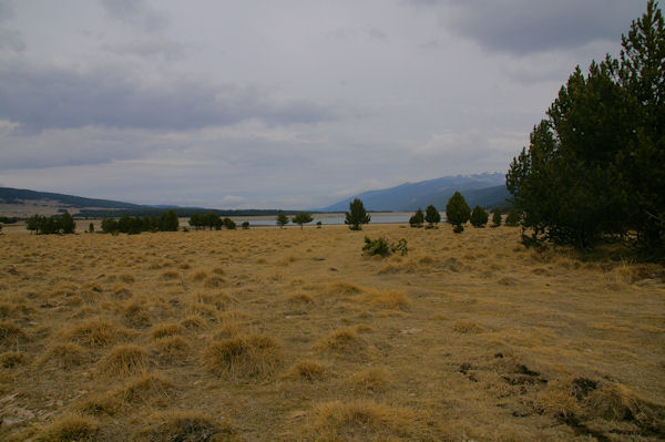 Vue Sud du Lac de Matemale