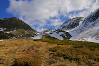 Au centre la Portella de la Coma d'en Garcia, a gauche la Tossa Rodona