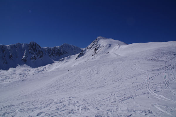 La crte menant au Pic de la Mina