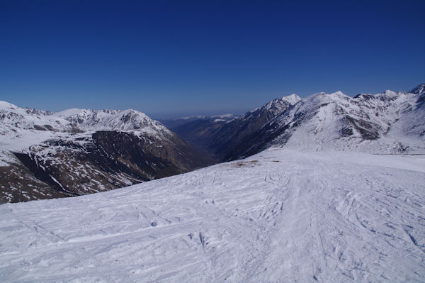 La haute valle de l_Arige, vers l_Hospitalet prs l_Andorre