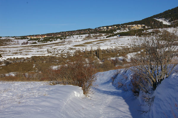 Depuis la Serrat de Sant Miquel en descendant vers la Coma Enlla