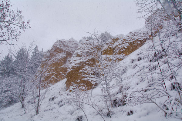 Contraste dans le vallon du Torrent dels Andius