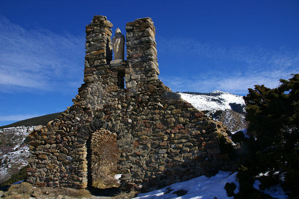 Les ruines de la chapelle Sant Feliu