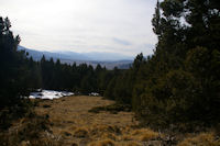 Vue vers l'Enclave de Llivia prs du Coll de Brilles