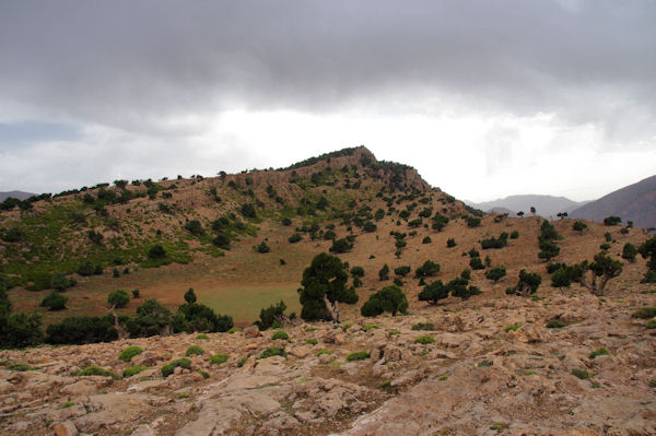 Un petit plateau menant  l_Assif Tafenfent