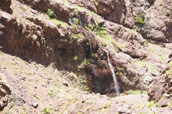 La petite cascade de Lepiney aprs Azib Tamsoult