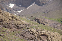 Le refuge de Lepiney au fond de la valle d'Azaden