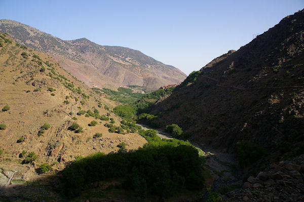 La valle d'Azaden au dessus d'Id Ada