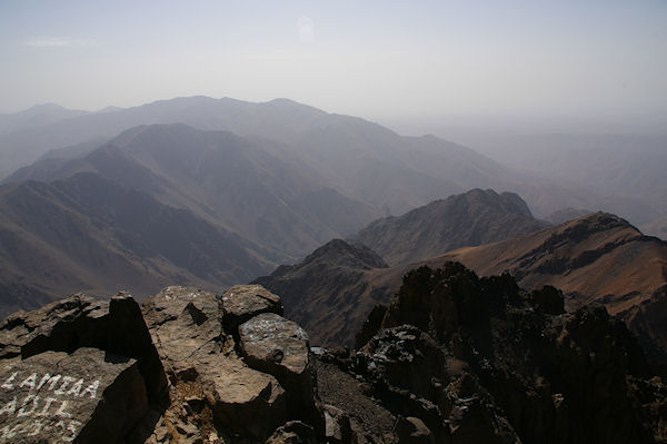 Vue Est depuis le sommet du Toubkal