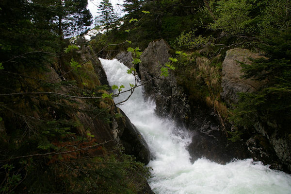 La partie suprieure des cascades d_Ars